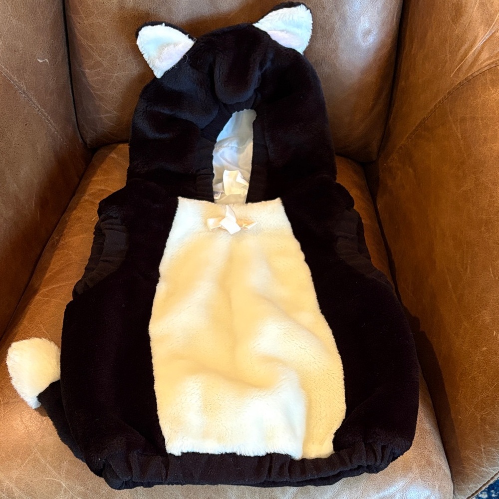 Plush Black and white cat infamy costume
